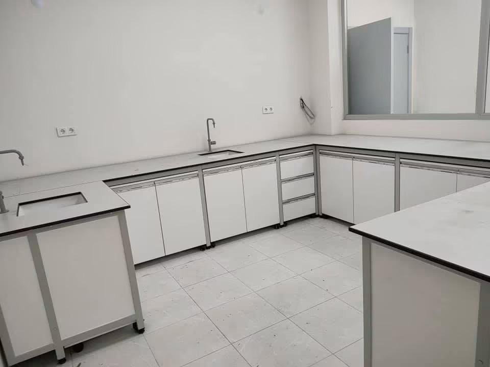 TNCLAB Laboratuvar Tezgah ve Dolap Sistemi Genel Görünüm